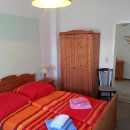 Grosse Wohnung Nossentiner Huette Exterior foto
