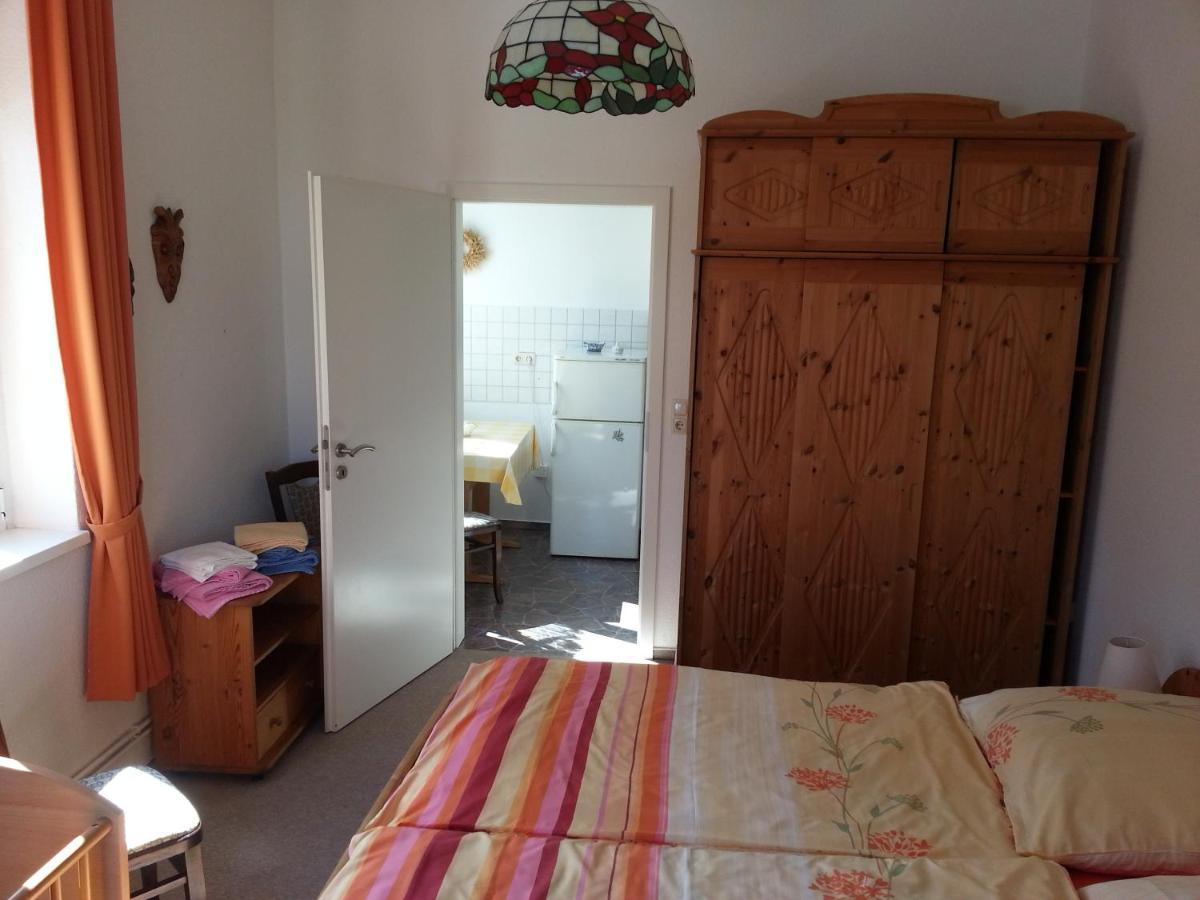 Grosse Wohnung Nossentiner Huette Exterior foto