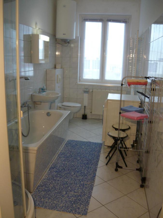 Grosse Wohnung Nossentiner Huette Exterior foto